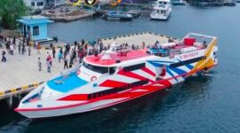 KM MV Miko Natalia 88 Saat Sandar di Pelabuhan Jailolo