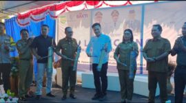 Bupati, James Uang Melaunching Penggunaan Internet 80 Sekolah