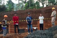 Bupati, James Uang Meninjau Pembangunan Tower BTS 4G di Kecamatan Tabaru