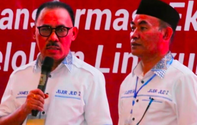 Bupati dan Wakil Bupati Halmahera Barat, James Uang-Djufri Muhamad
