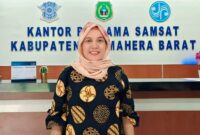 Kepala UPTD Pengelola Pendapatan (Samsat) Halbar, Mulyanti M Nur