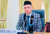 Ketua Komisi I DPRD Halmahera Barat, Yoram Uang, S.IP,.M.Si