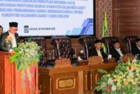 Paripurna Jawaban Kepala Daerah Yang Dilaksanakan DPRD Halbar