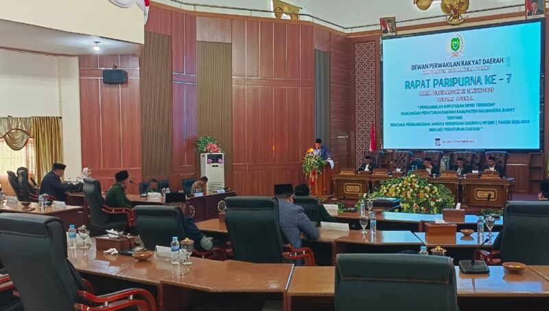 Paripurna Pengambilan Keputusan DPRD Atas RPJMD 2025-2029