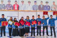 Pose Bersama Para ASN Dinas Kominfo Pemkab Halmahera Barat