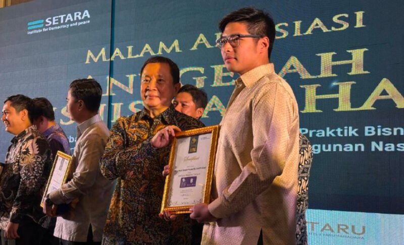 Manager Harita Nickel Menerima Piagam BHAM Award Dari SETARA Institute