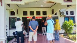 Sejumlah Agen Pangkalan Minyak Tanah Datangi Disperindagkop Halbar