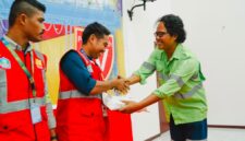 Commonity Deveploment Harita Nickel, Broto Suwarso, Memberi Ucapan Selamat Kepada Peserta