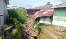 Rumah Warga Terancam Ambruk, Pemkot Diminta Segera Atasi