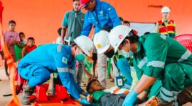 Warga Kawasi Perankan Korban Bencana Dalam Simulasi Evakuasi Tanggap Bencana