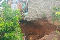 Rumah Warga Yang Rusak Akibat Longsor di Kelurahan Maliaro