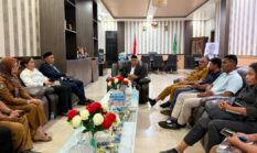 DPRD, Bupati dan Apdesi Cari Solusi Keterlambatan Pembayaran Siltap Pemerintah Desa