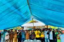 Pose Bersama Dalam Kegiatan Kemah Petani Tematik di Desa Naga