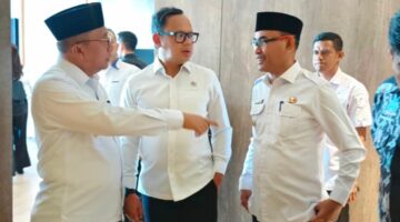 Wabup Halbar, Djufri Muhamad Berbincang Bersama Wamendagri
