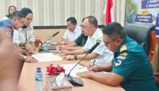 Penandatanganan Penyerahan Aset Oleh Pemkab Halbar Kepada KUPP Jailolo