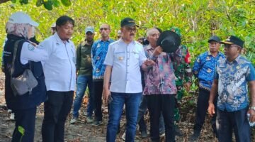 Peninjauan Lokasi Pembangunan KNMP di Desa Sidangoli Dehe
